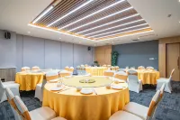 Excel Hotel