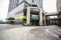 Planton Apartment (Hefei South Railway Station Greenland Center Branch)