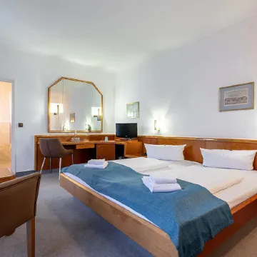 Trip Inn Klee am Park Wiesbaden Отели рядом с достопримечательностью «Вестенд»