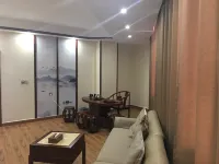 Changning Xinyuan Business Hotel