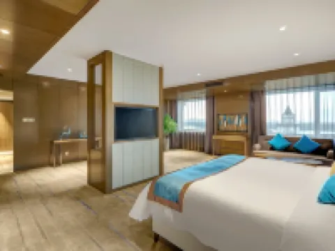 โรงแรมฮับส์บูร์ก ถนนเซ็นทรัล ฮาร์บิน (โบสถ์เซนต์โซเฟีย) โรงแรมในฮาร์บิน