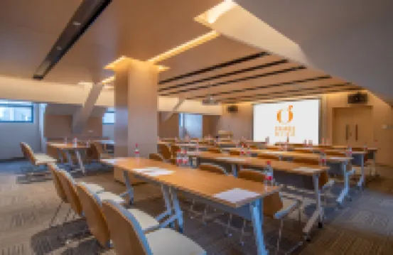 Orange Hotel Huainan Municipal Government