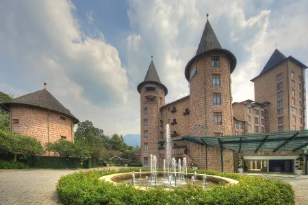 The Chateau Spa & Wellness Resort