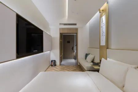 โรงแรมเอทัวร์ เอส BFSU ถนนจงกวนชุน ปักกิ่ง