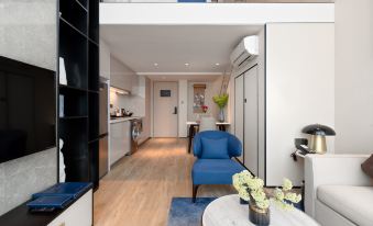 Cresher Serviced Apartment