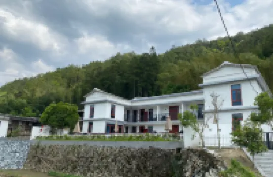 Fulong Manor