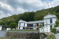 Fulong Manor