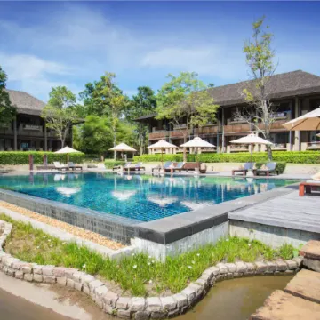 Kirimaya Golf Resort Spa Отели рядом с достопримечательностью «Wat Tha Chang»