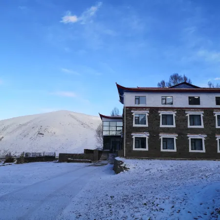 Kangding Barley Horse Mountain Homestay (Xinduqiao Branch)