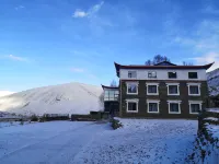 Kangding Barley Horse Mountain Homestay (Xinduqiao Branch) - 3-Sterne