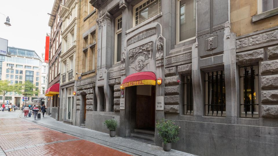 Rho Hotel