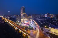 Grand Bay Hotel Chengdu Hotels near Badminton Court