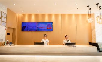 City Comfort Inn Hotel (Huanggang Macheng Plaza)
