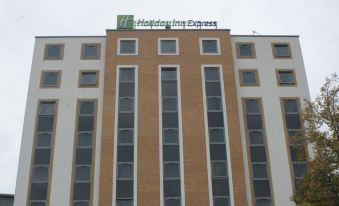 Holiday Inn Express London - Watford Junction