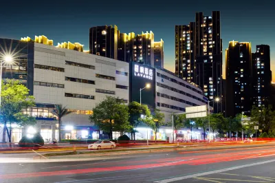 麗楓飯店（廣州知識城何棠下地鐵站店） 王村附近的飯店