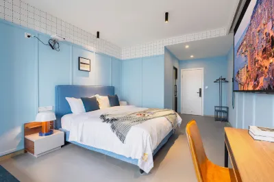 Kunming Starting Point Apartment Hotel (Tongde Kunming Square Xindu Longcheng Branch) Hotels in Fortune Center / Xindu Longcheng