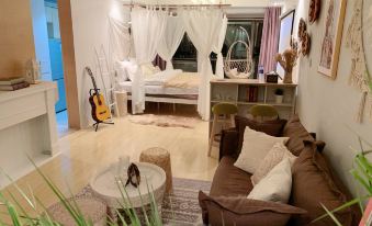 Lele Ma Apartment (Beijing Wangjing Soho Hesheng Qilin Shop)