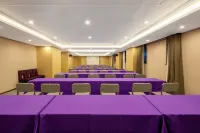 Li Feng Hotel (Miluo Youa Square)