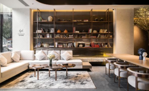 Yueyan Hotel (Nanning Convention and Exhibition Center Longxi Subway Station)