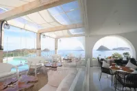 Loccal Collection Hotel Komodo - breakfast