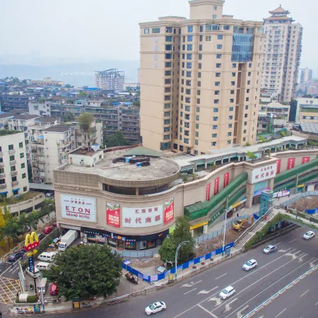 Grand Eton Hotel