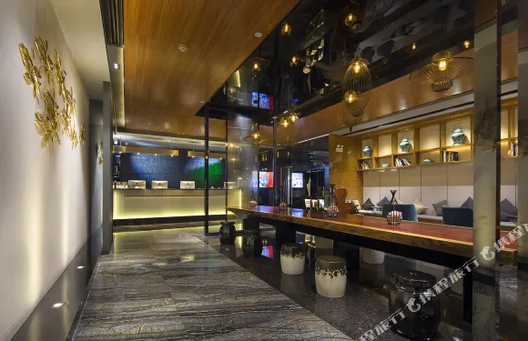 柏高·雅酒店（廣州太古滙崗頂地鐵站店）