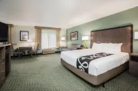 La Quinta Inn & Suites by Wyndham Newport