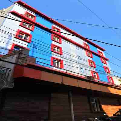 Airport Hotel Shivaka Inn Hotel Exterior