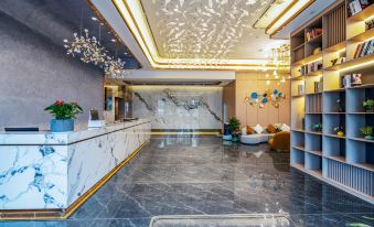 Xingcheng Hotel (Xipu Baicao Road Branch)