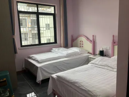 Shiguang Homestay Отели рядом с достопримечательностью «Mulan Grassland»