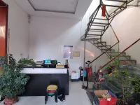 Yuanping Pailou Hotel