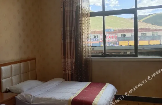 當雄龍騰商務賓館