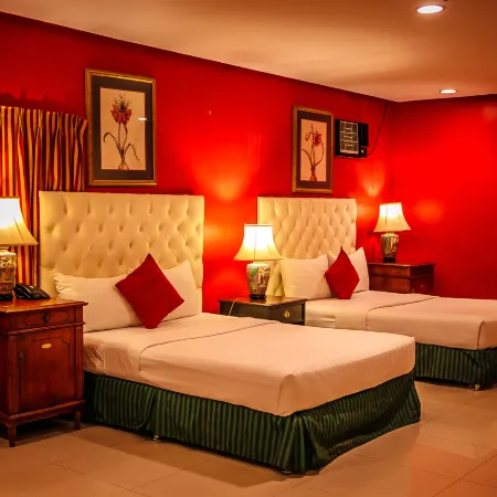 Dreamwave Hotel Lemery