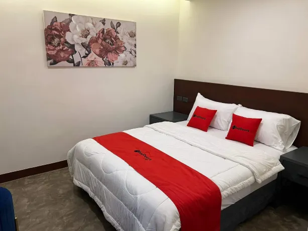 RedDoorz Plus @ Toshiko Boutique Hotel Koronadal City Hotels near Surallah Cultural Landmark