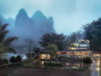 Yangshuo The Apsara Lodge Hotels near Ten-Mile Art Gallery - Moon Mountain