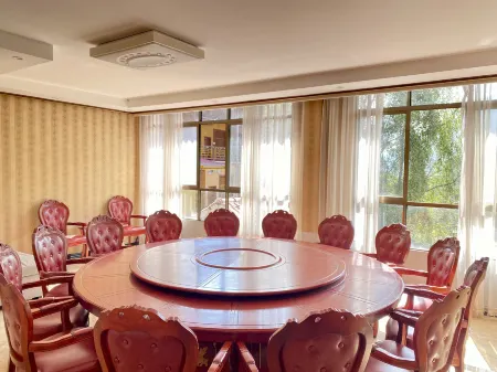 Xianyunju Leisure Mountain Villa