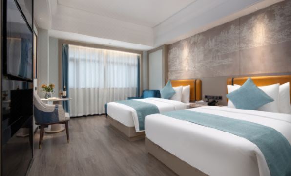 Changsha Century Yujun Hotel (Wuyi Square Xiangya Affiliated Second Branch)