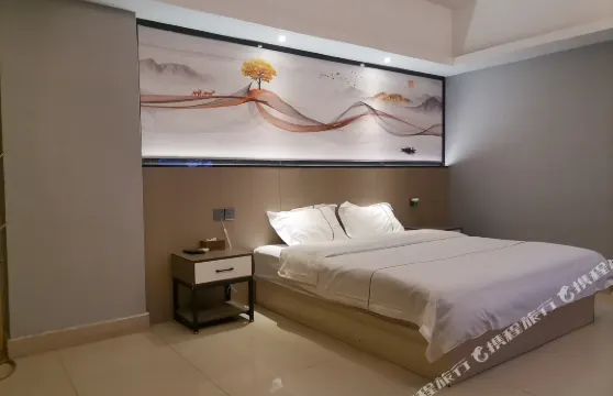 鶴山光陽假日賓館