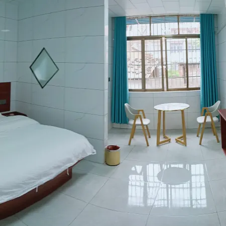 Yijia Hotel