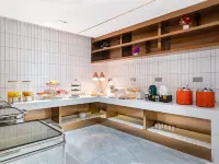CHEERMAY Hotel (Beijing International Trade Dawang Road Subway Station) - breakfast