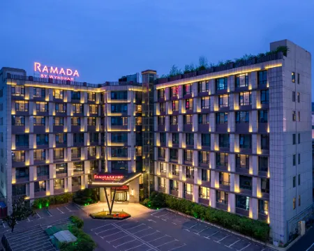 Xiangyang Ramada Fancheng Hotels in Xiangyang
