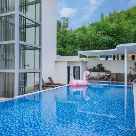 Yehaihang Coffee · Starry Private HotSpr · Lawn-Garden BBQ Boutique Homestay (Anji Cloud Grassland)