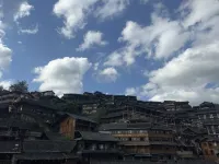 Xijiang Qianhu Miao Village Persimmon Red Panoramic Beauty Su (Museum Store) - navetta aeroportuale