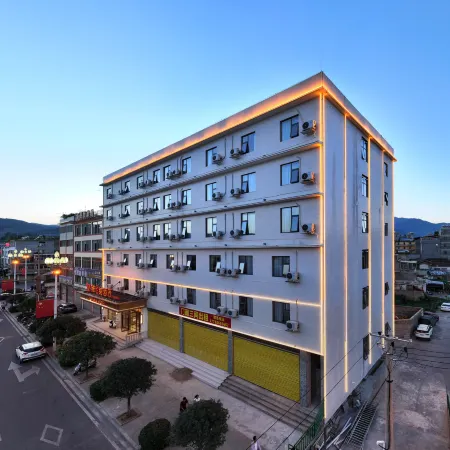 Vienna Hotel (Huili Ancient City Hotel)