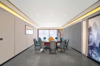 Jingbo Lake Nashan Nashui Hotel