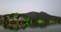 Bama Dream Lake Homestay