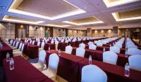 Luotian Yifang Shanshui Hotel - Parkering
