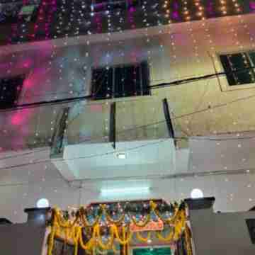 Goroomgo New Ashiyana Palace (Varanasi, Uttar Pradesh) Hotel Exterior