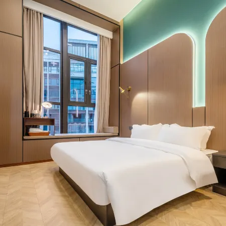 Yunxiang Chengju Smart Hotel (Chengdu Jiuyanqiao Niuwangmiao Subway Station Branch)