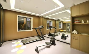 Homeinn Plus Hotel (Dunhua Hanzhang Avenue)